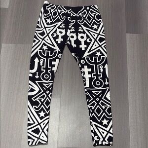 Black and White graphic Killstar Leggings